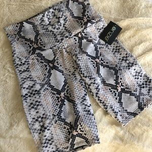 Onzie Snake Print Biker Shorts NWT